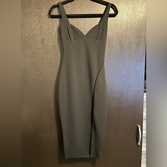 Nasty Gal Bodycon Midi Dress - Picture 6 of 10